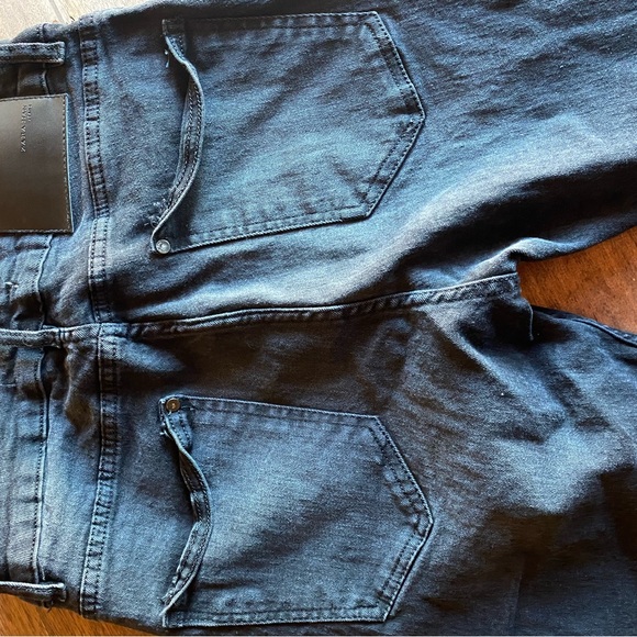 ZARA Distressed Skinny Jeans - Picture 4 of 4